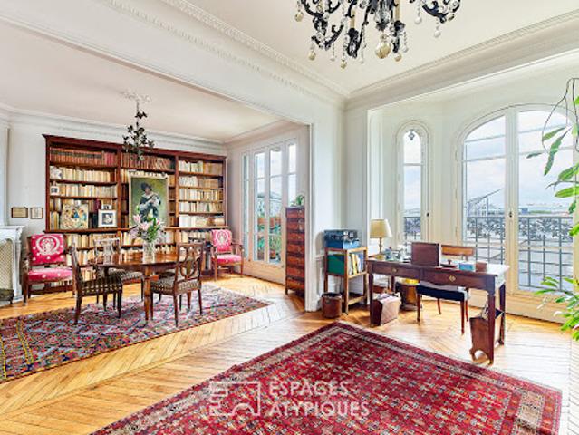 Vente Appartement 5 pièces 106.71 m2 Paris 15ème