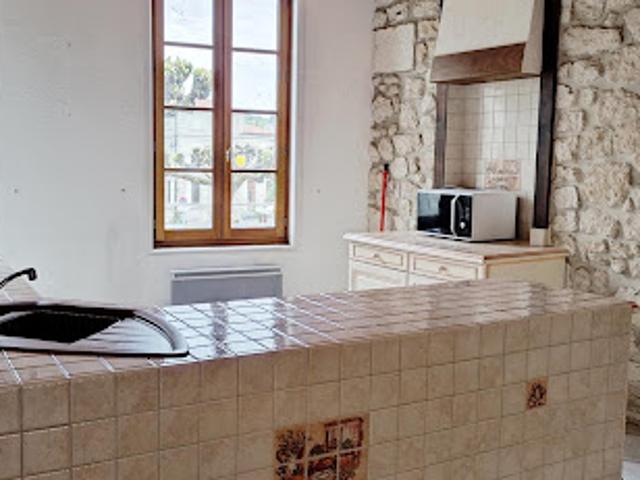Vente Appartement 5 pièces 106 m2 Saintes
