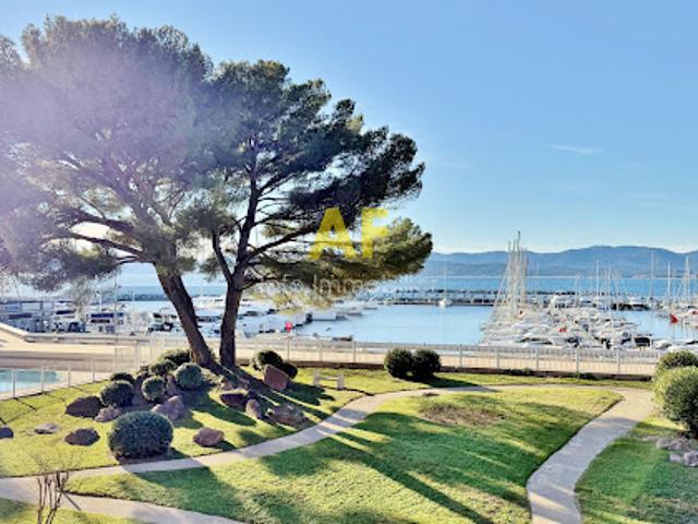 Vente Appartement 5 pièces 107.25 m2 Saint raphael