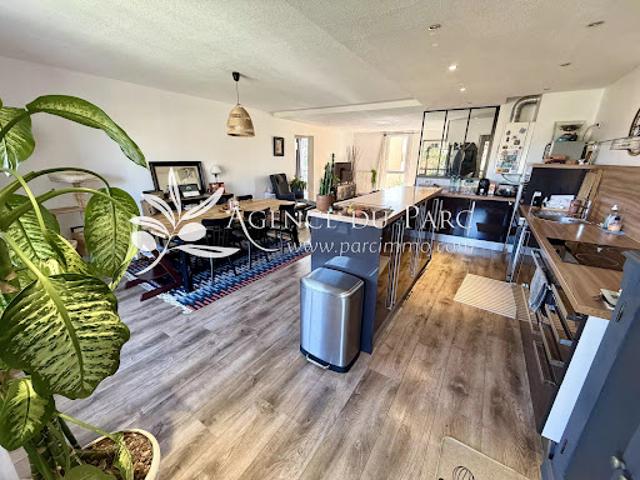 Vente Appartement 5 pièces 107 m2 Antibes