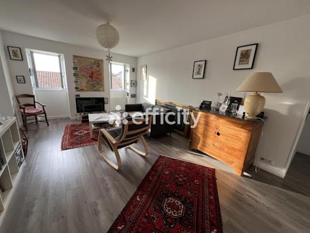 Vente Appartement 5 pièces 108 m2 Rochefort