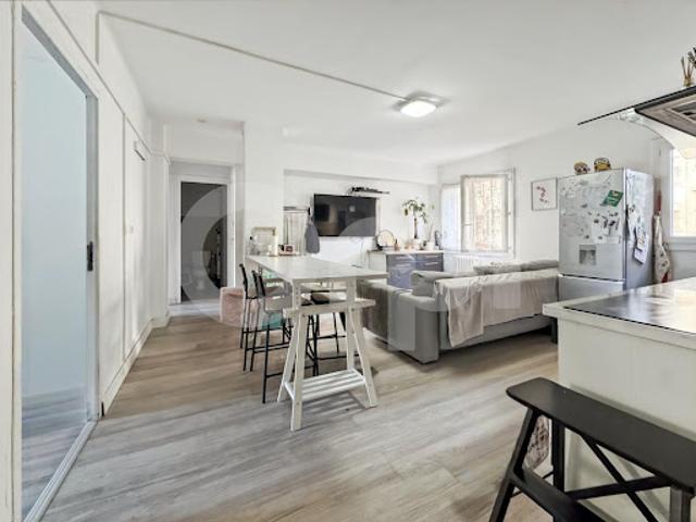 Vente Appartement 5 pièces 108 m2 Toulon