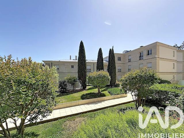 Vente Appartement 5 pièces 109 m2 Le Plessis Robinson