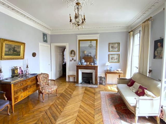Vente Appartement 5 pièces 110.07 m2 Versailles