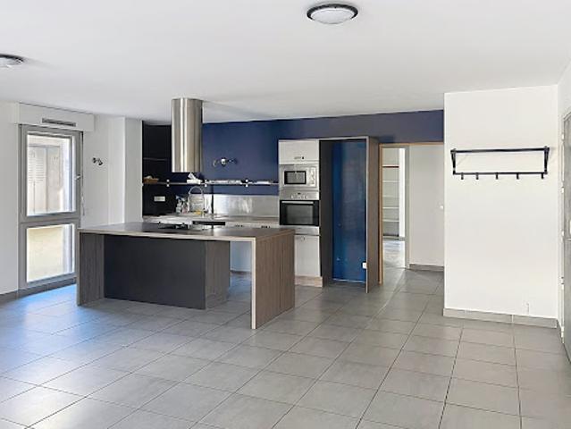 Vente Appartement 5 pièces 110.08 m2 Avignon