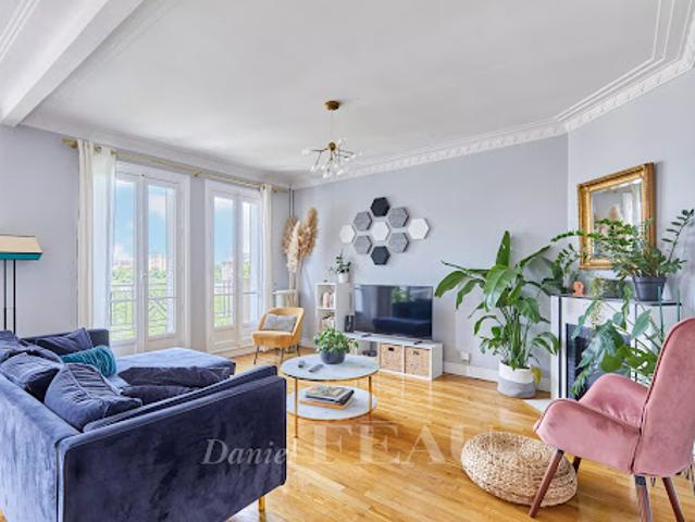 Vente Appartement 5 pièces 110.12 m2 Paris 17ème