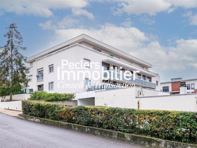 Vente Appartement 5 pièces 110.29 m2 Rueil Malmaison