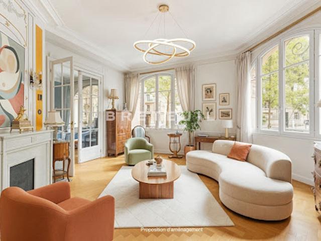 Vente Appartement 5 pièces 110.84 m2 Paris 7ème