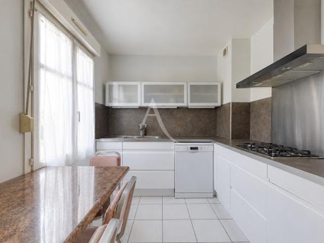 Vente Appartement 5 pièces 110.8 m2 Bussy Saint Georges