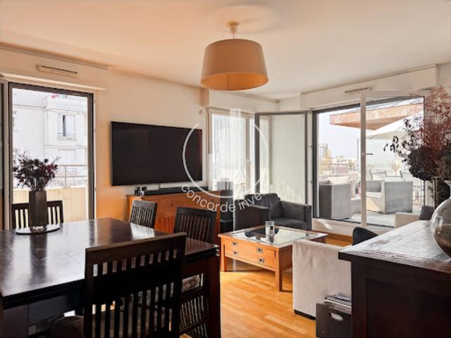 Vente Appartement 5 pièces 110 m2 Suresnes