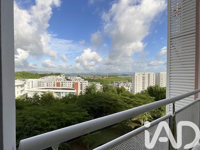 Vente Appartement 5 pièces 111 m2 Fort de france
