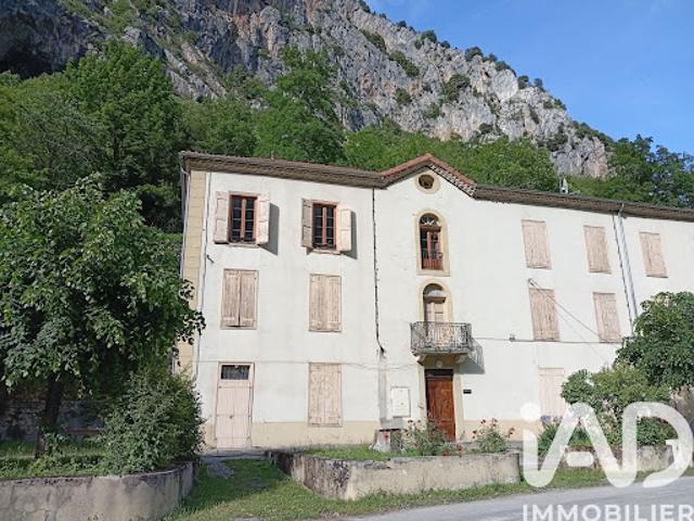 Vente Appartement 5 pièces 111 m2 Ornolac Ussat les Bains
