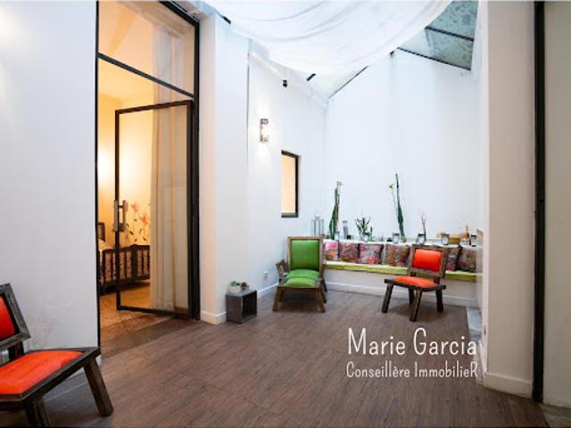 Vente Appartement 5 pièces 111 m2 Nimes