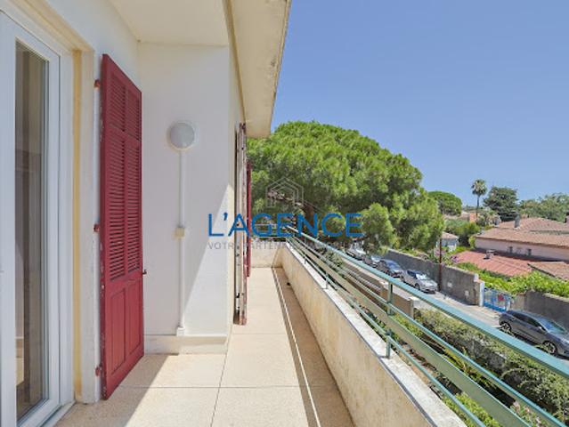 Vente Appartement 5 pièces 112 m2 Hyeres