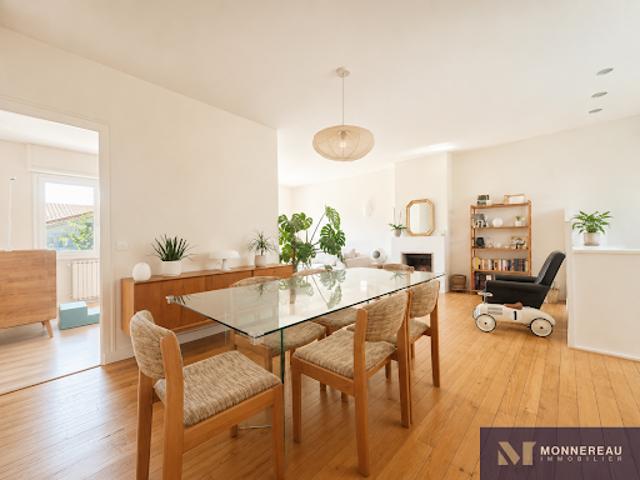 Vente Appartement 5 pièces 113.05 m2 Royan