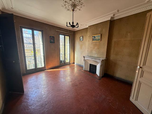 Vente Appartement 5 pièces 113 m2 Marseille 6ème