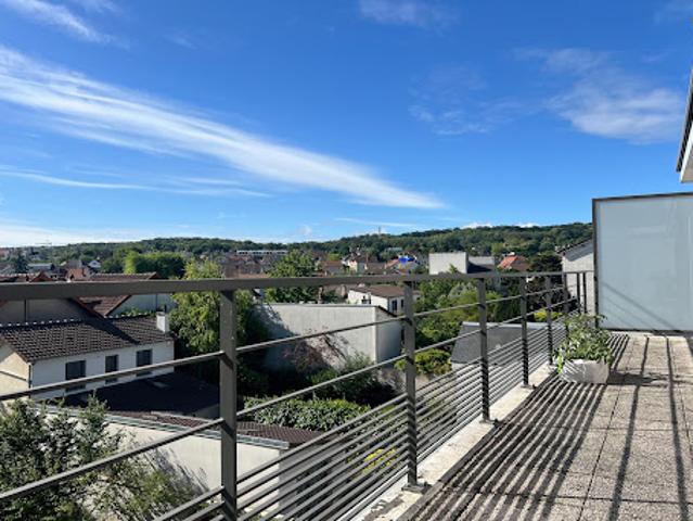 Vente Appartement 5 pièces 113 m2 Viroflay