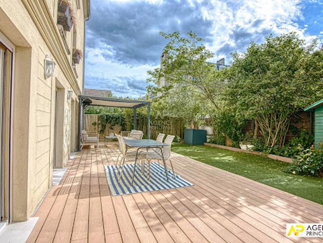Vente Appartement 5 pièces 116 m2 Versailles
