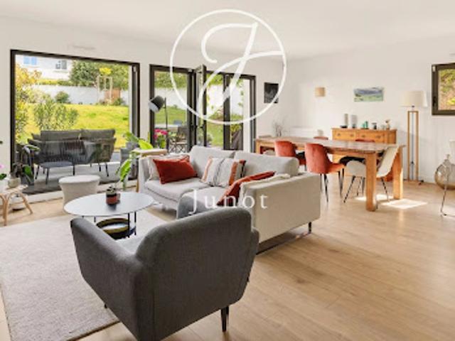 Vente Appartement 5 pièces 117.15 m2 Rueil Malmaison