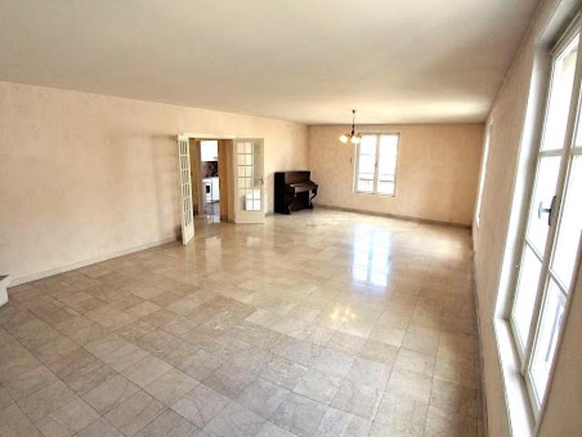 Vente Appartement 5 pièces 117.77 m2 Aurillac