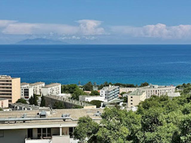 Vente Appartement 5 pièces 118 m2 Bastia