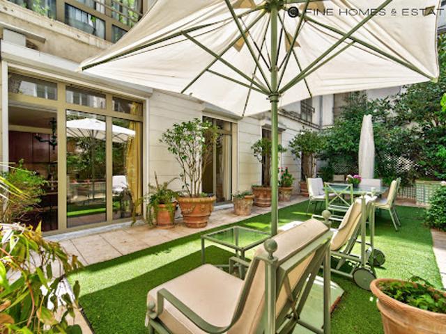 Vente Appartement 5 pièces 121.13 m2 Paris 6ème