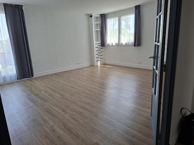 Vente Appartement 5 pièces 121 m2 Versailles