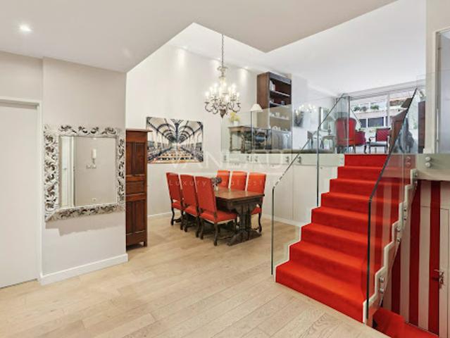 Vente Appartement 5 pièces 122.95 m2 Paris 14ème