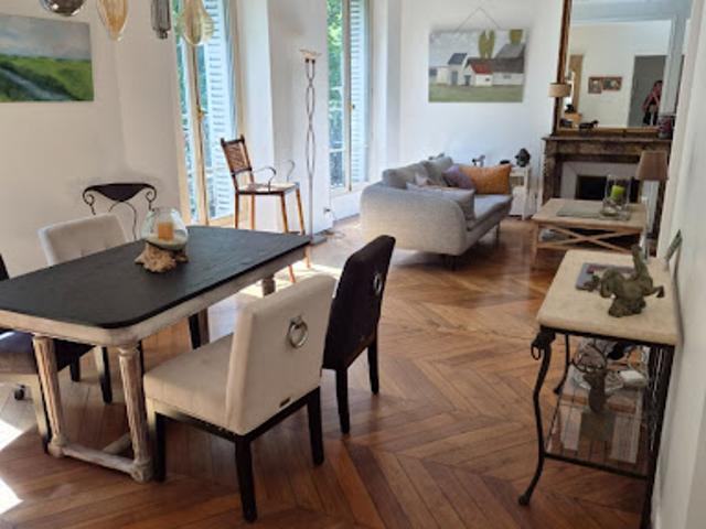 Vente Appartement 5 pièces 122 m2 Paris 10ème