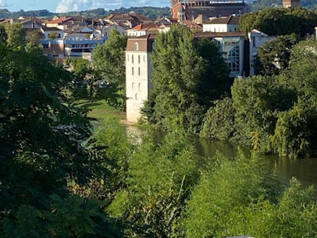 Vente Appartement 5 pièces 122 m2 Villeneuve sur Lot