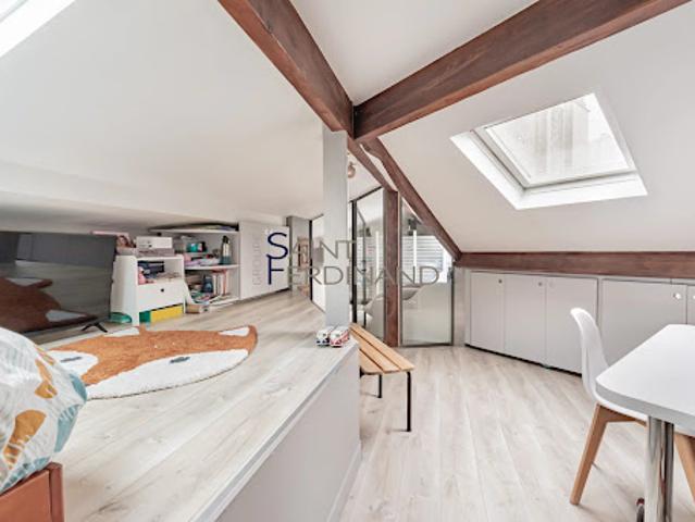 Vente Appartement 5 pièces 123.12 m2 Paris 17ème