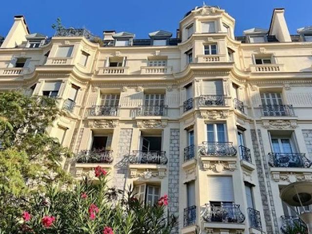 Vente Appartement 5 pièces 123.41 m2 Nice