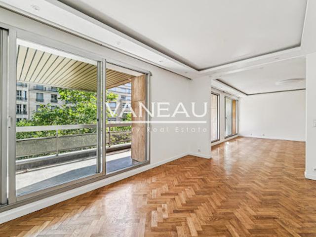 Vente Appartement 5 pièces 123.75 m2 Paris 16ème