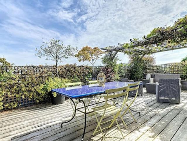 Vente Appartement 5 pièces 123.86 m2 Clamart