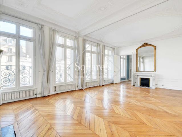 Vente Appartement 5 pièces 124 m2 Paris 7ème