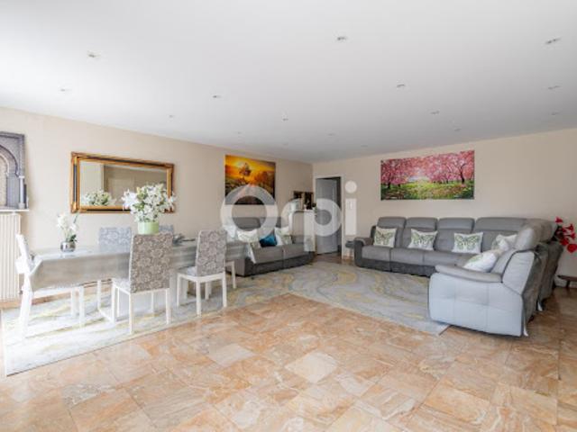 Vente Appartement 5 pièces 124 m2 Reims