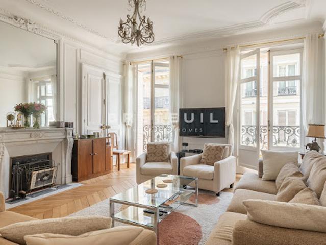 Vente Appartement 5 pièces 125.65 m2 Paris 17ème