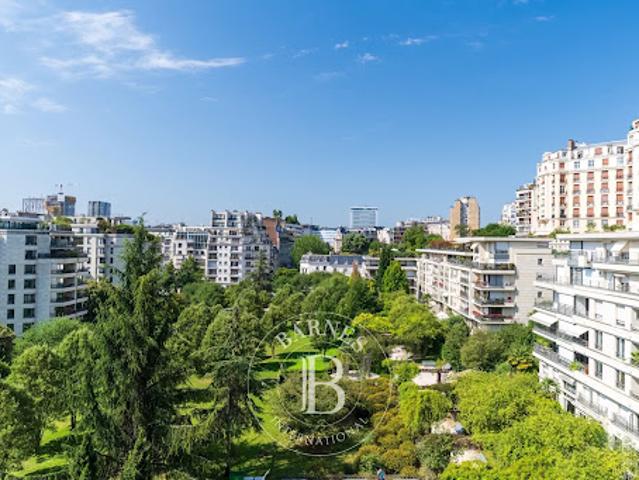 Vente Appartement 5 pièces 126 m2 Paris 16ème