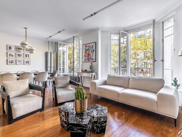 Vente Appartement 5 pièces 127.16 m2 Paris 7ème