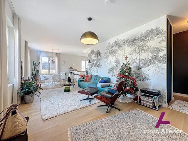 Vente Appartement 5 pièces 127.71 m2 Bordeaux