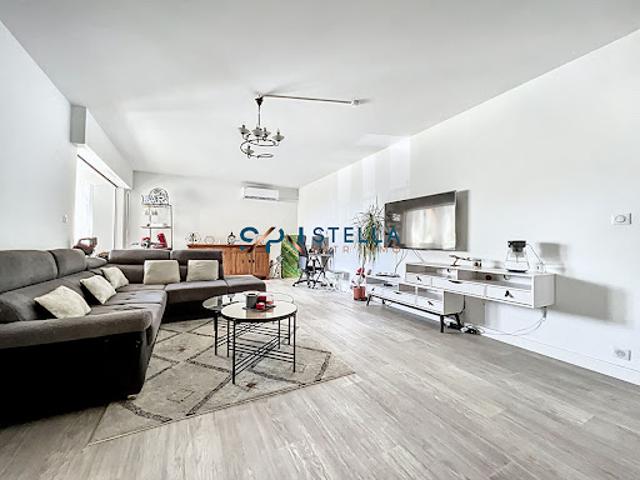 Vente Appartement 5 pièces 128.23 m2 Ajaccio