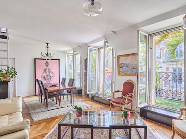 Vente Appartement 5 pièces 128.36 m2 Paris 3ème