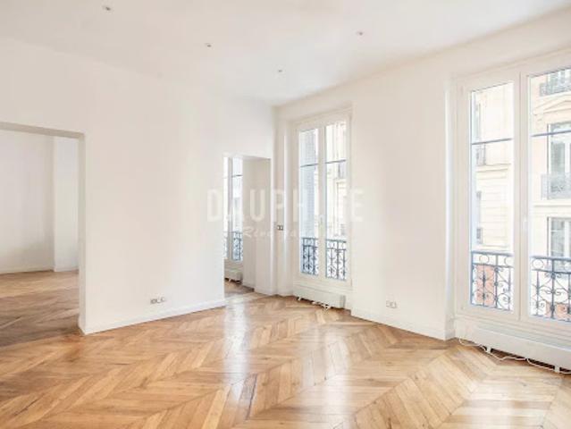 Vente Appartement 5 pièces 128.56 m2 Paris 8ème