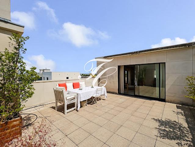 Vente Appartement 5 pièces 129.1 m2 Garches