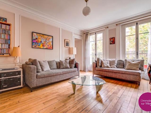 Vente Appartement 6 pièces 129.43 m2 Paris 11ème