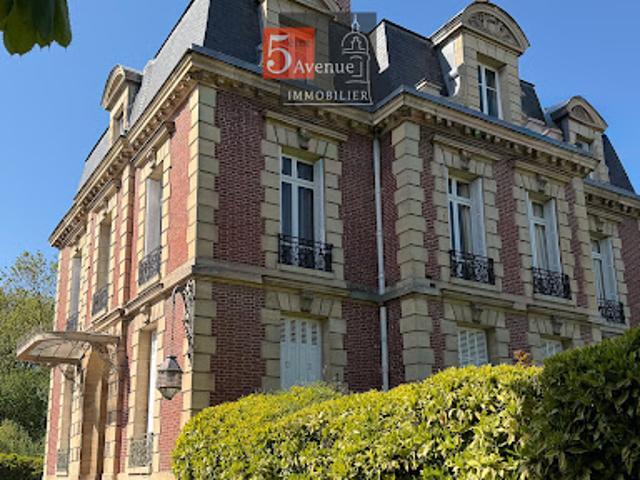 Vente Appartement 5 pièces 130 m2 Senlis