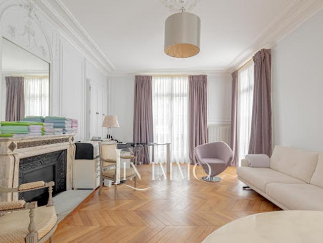Vente Appartement 5 pièces 130 m2 Paris 16ème