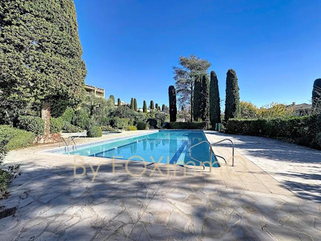 Vente Appartement 5 pièces 131 m2 Vence
