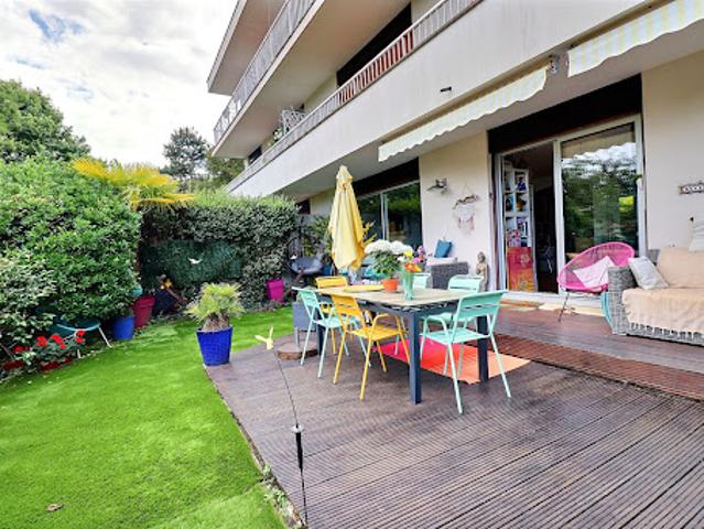 Vente Appartement 5 pièces 132.46 m2 Le Mesnil le Roi