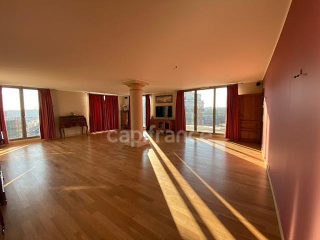 Vente Appartement 5 pièces 132 m2 Roubaix